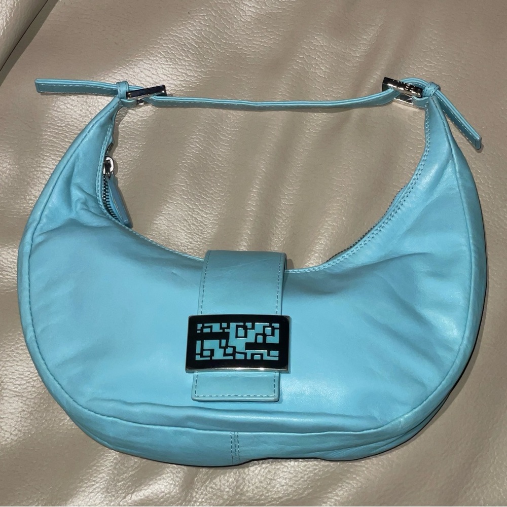 Fendi - Croissant Vintage Leather Handbag.